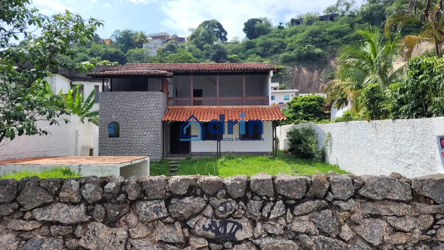 Foto 1 de Casa com 5 Quartos à venda, 229m² em Piratininga, Niterói