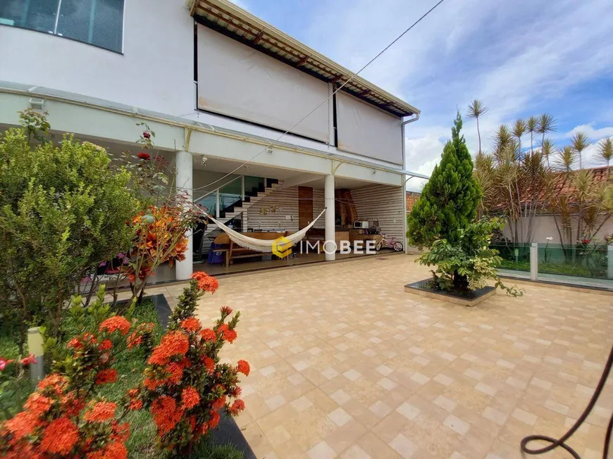 Foto 1 de Casa com 3 Quartos à venda, 290m² em São João Batista, Belo Horizonte