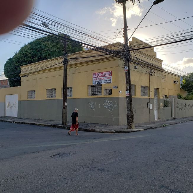 Foto 1 de Galpão/Depósito/Armazém para venda ou aluguel, 150m² em Centro, Fortaleza