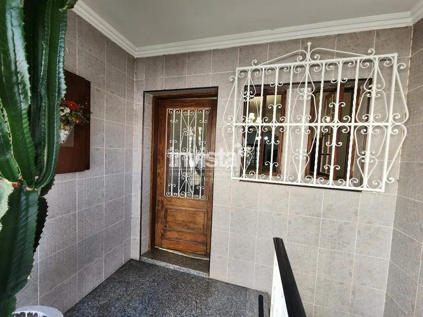 Foto 1 de Casa com 3 Quartos à venda, 350m² em Vila Belmiro, Santos