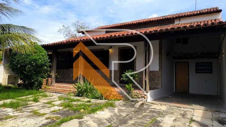 Foto 1 de Casa com 4 Quartos para alugar, 239m² em Piratininga, Niterói