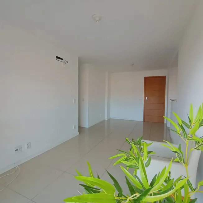 Foto 1 de Apartamento com 2 Quartos para venda ou aluguel, 70m² em Recreio Dos Bandeirantes, Rio de Janeiro