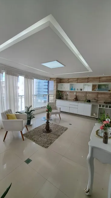 Foto 1 de Apartamento com 3 Quartos à venda, 137m² em Armação, Salvador