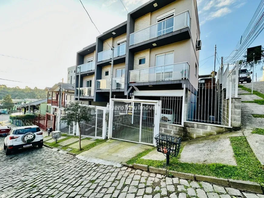 Foto 1 de Sobrado com 2 Quartos à venda, 117m² em Cidade Nova, Caxias do Sul