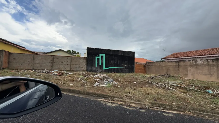 Foto 1 de Lote/Terreno à venda em Residencial Dourado, Franca