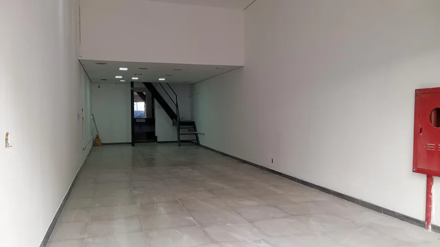 Foto 1 de Ponto Comercial para alugar, 80m² em Funcionários, Belo Horizonte