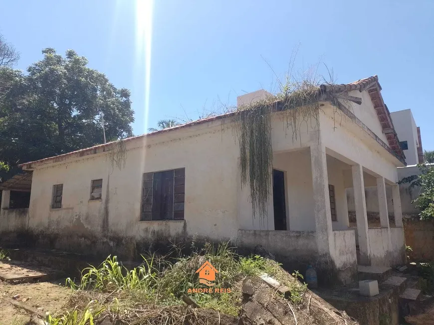 Foto 1 de Casa com 3 Quartos à venda, 450m² em Leigos, Saquarema