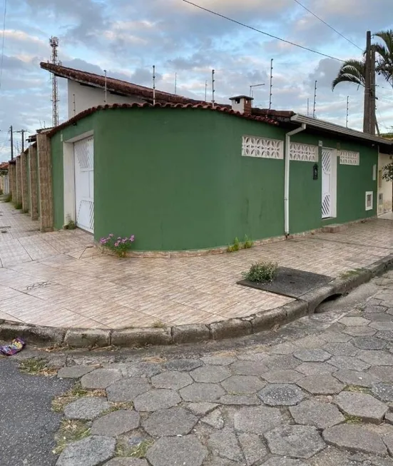 Foto 1 de Casa com 3 Quartos à venda, 120m² em Savoy , Itanhaém