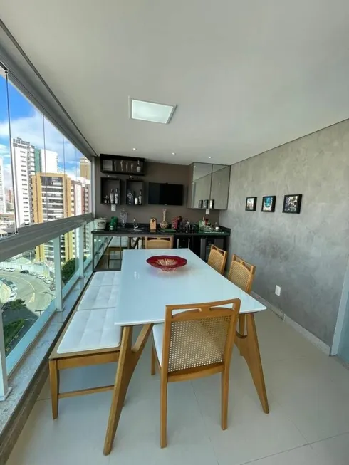 Foto 1 de Apartamento com 3 Quartos à venda, 126m² em Pituba, Salvador