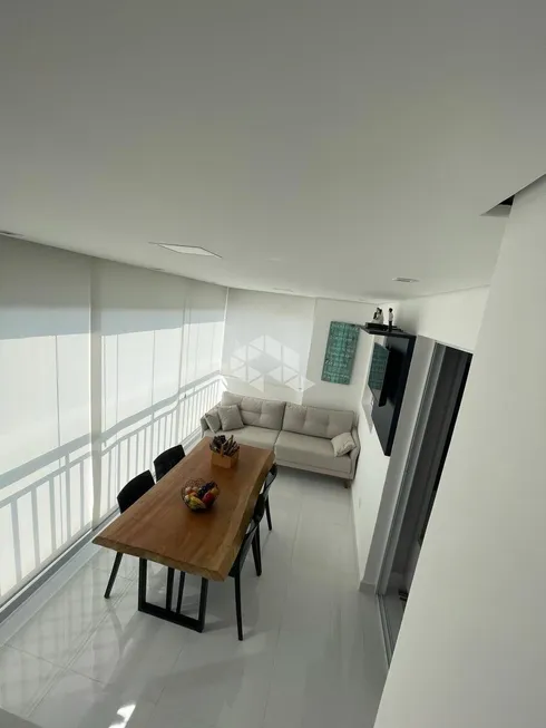 Foto 1 de Apartamento com 2 Quartos à venda, 62m² em Vila Ema, São Paulo