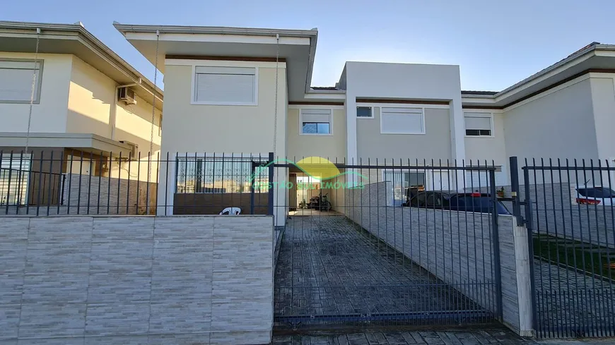 Foto 1 de Casa com 3 Quartos à venda, 127m² em Ribeirão da Ilha, Florianópolis