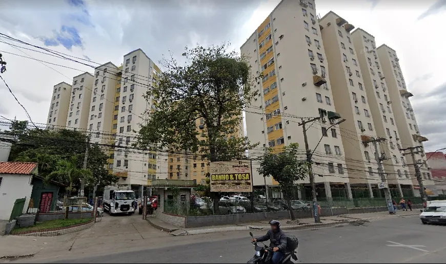 Foto 1 de Apartamento com 2 Quartos para alugar, 58m² em Alcântara, São Gonçalo