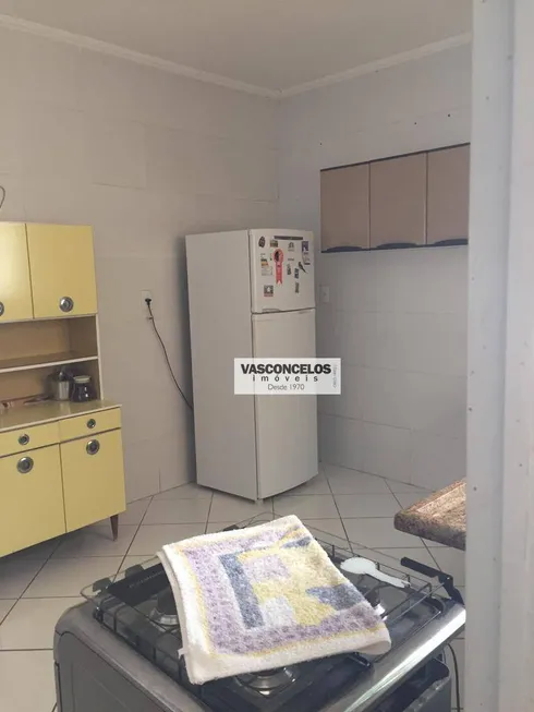 Foto 1 de Casa com 2 Quartos à venda, 174m² em Vila Industrial, São José dos Campos