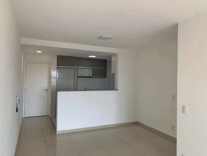 Foto 1 de Apartamento com 3 Quartos para alugar, 77m² em Vila Floresta, Santo André