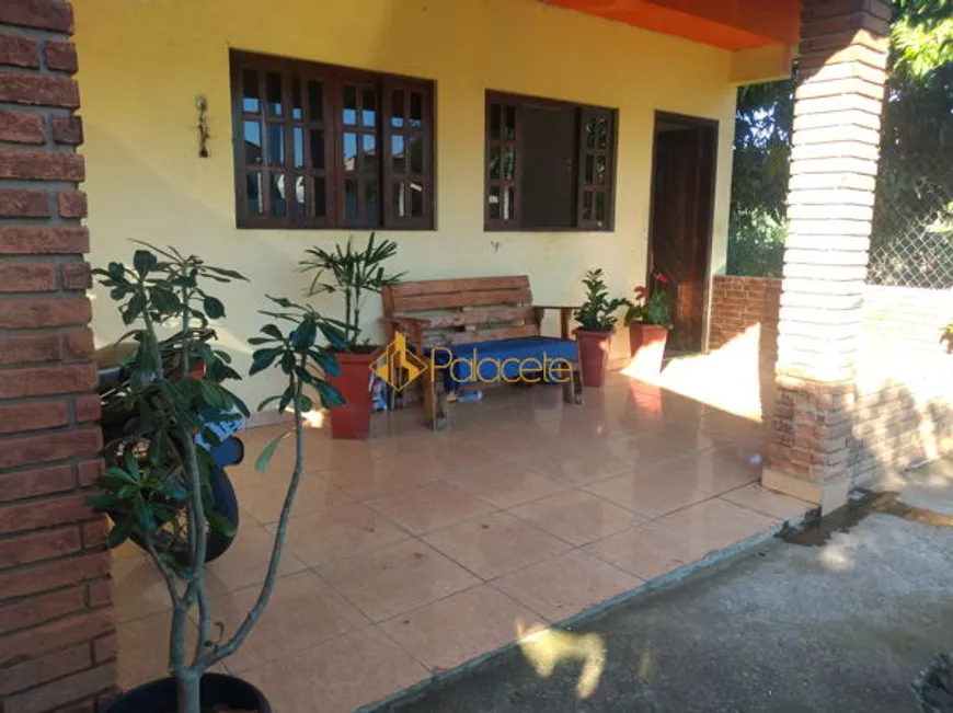 Foto 1 de Casa com 3 Quartos à venda, 220m² em Cidade Nova, Pindamonhangaba