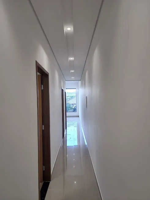 Foto 1 de Casa com 3 Quartos à venda, 115m² em Ouro Verde, Londrina