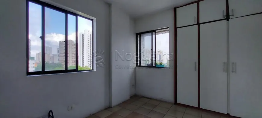 Foto 1 de Apartamento com 4 Quartos à venda, 147m² em Parnamirim, Recife