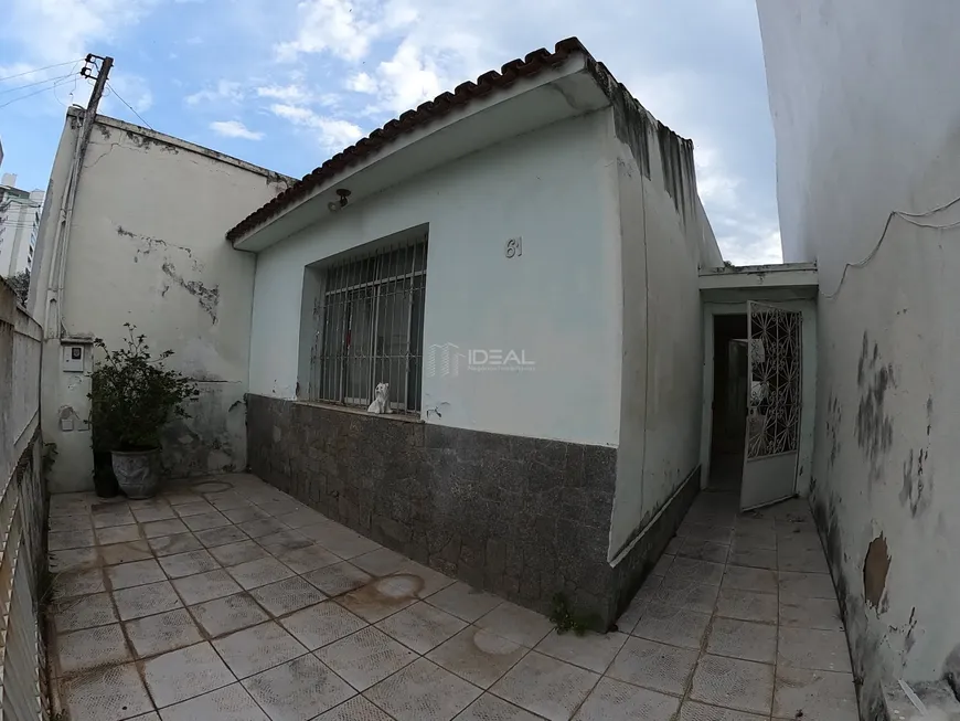 Foto 1 de Casa com 2 Quartos à venda, 110m² em Centro, Campos dos Goytacazes