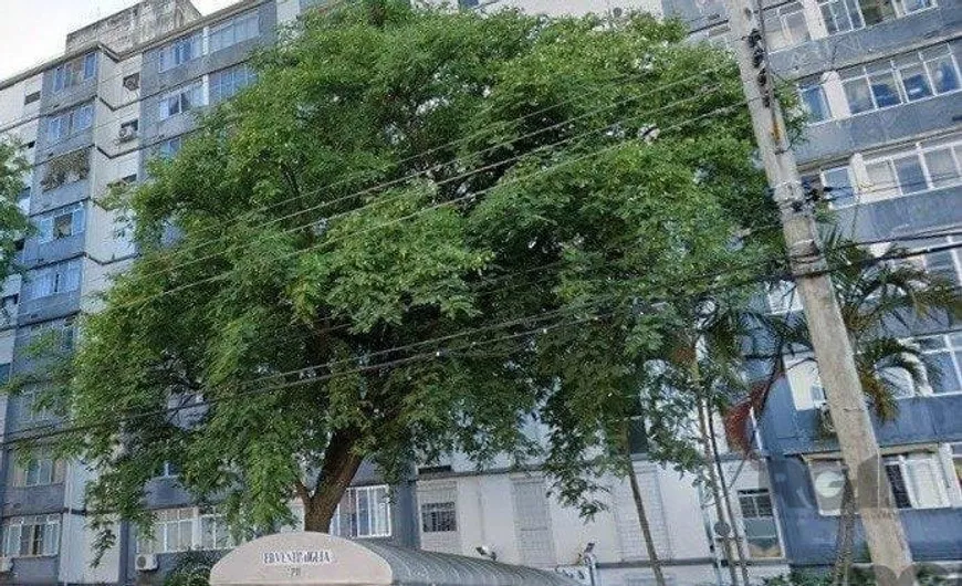 Foto 1 de Kitnet com 1 Quarto à venda, 36m² em Humaitá, Porto Alegre