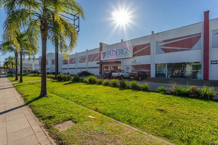 Foto 1 de Ponto Comercial para alugar, 238m² em Jardim Lindóia, Porto Alegre