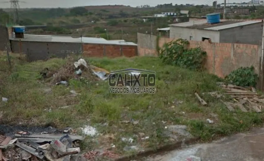 Foto 1 de Lote/Terreno à venda, 250m² em Taiaman, Uberlândia