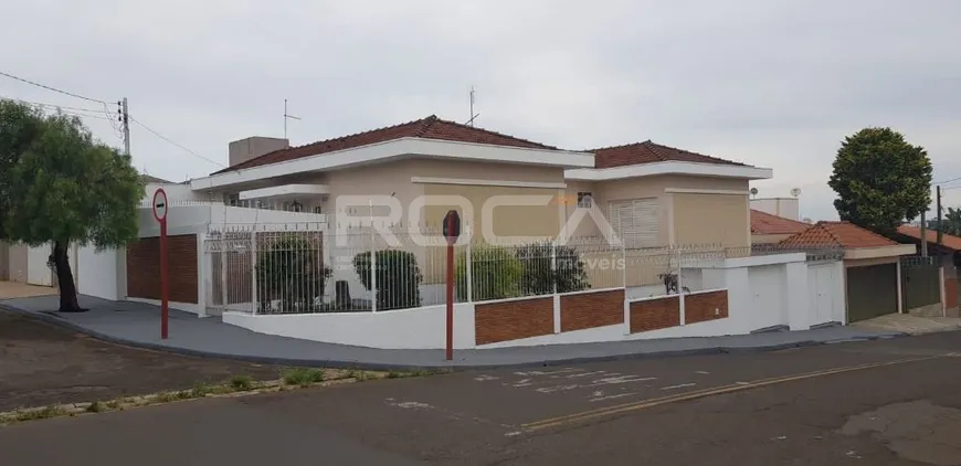 Foto 1 de Casa com 3 Quartos à venda, 244m² em Vila Faria, São Carlos