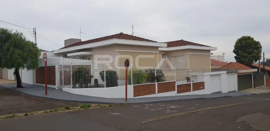 Foto 1 de Casa com 3 Quartos à venda, 246m² em Vila Faria, São Carlos