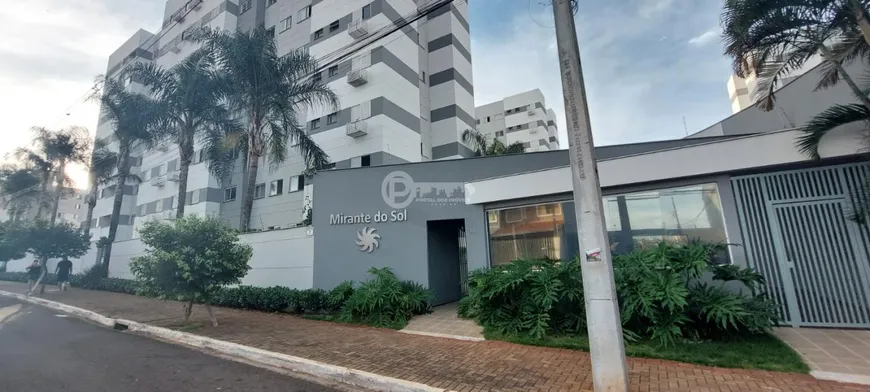 Foto 1 de Apartamento com 3 Quartos à venda, 69m² em Conjunto Habitacional Santiago II, Londrina