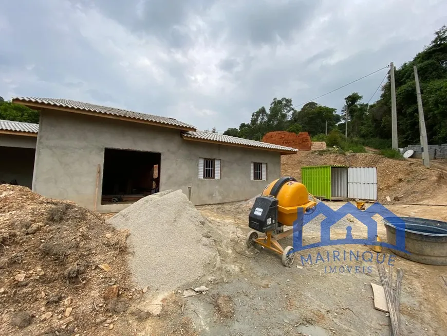 Foto 1 de Fazenda/Sítio com 3 Quartos à venda, 1000m² em Estacao de Moreiras, Mairinque