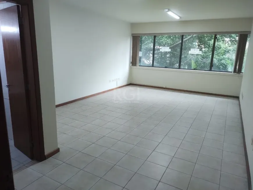 Foto 1 de Sala Comercial à venda, 41m² em Praia de Belas, Porto Alegre