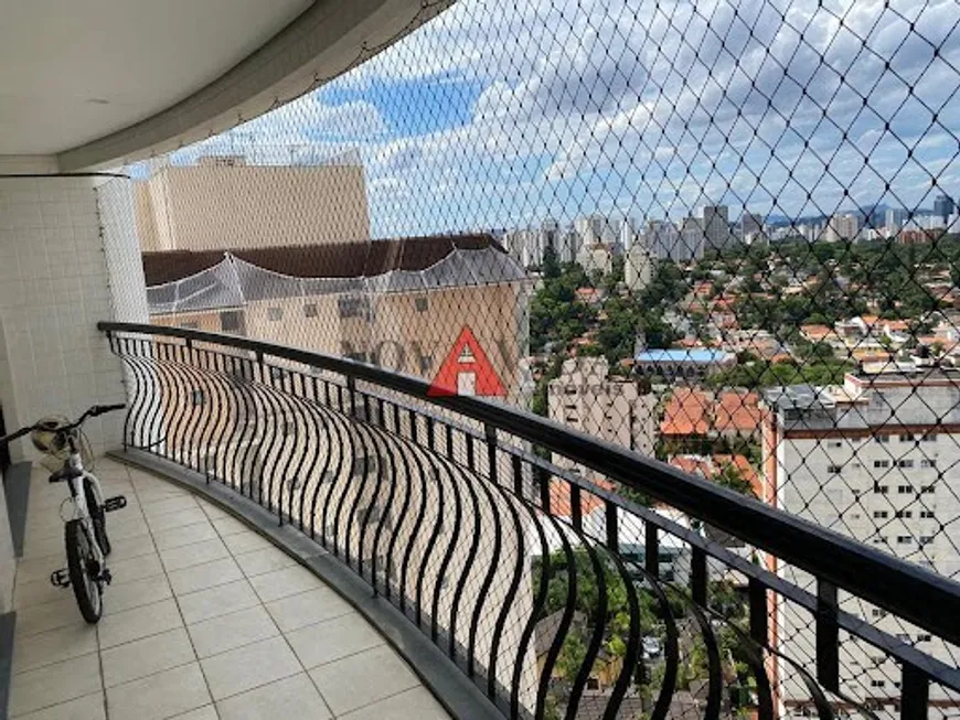 Foto 1 de Apartamento com 4 Quartos à venda, 182m² em Alto Da Boa Vista, São Paulo