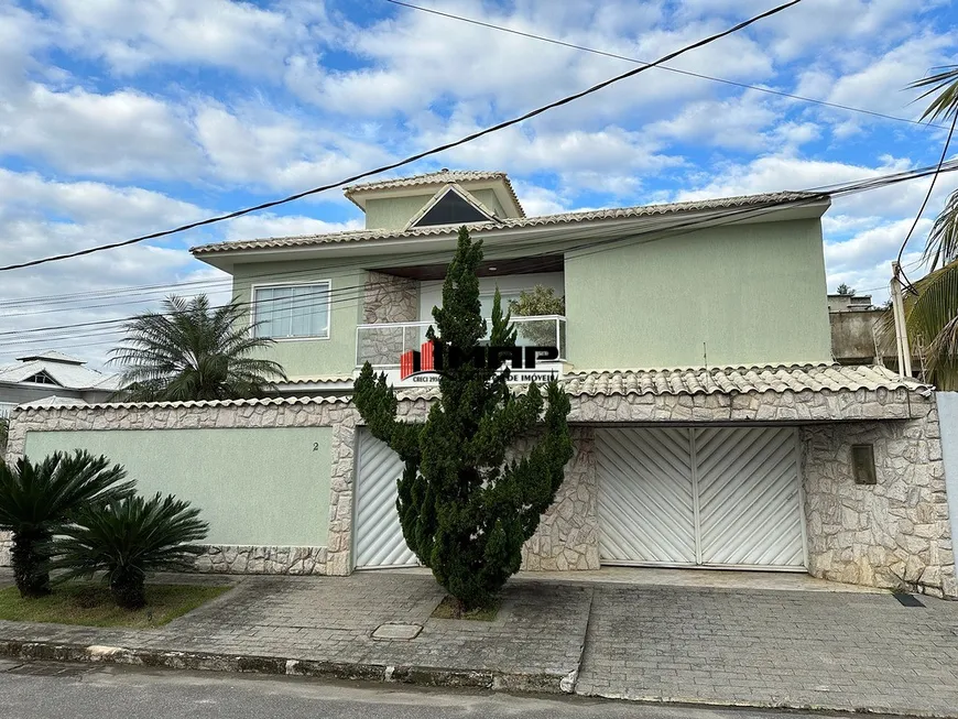 Foto 1 de Casa com 5 Quartos à venda, 384m² em Campo Grande, Rio de Janeiro