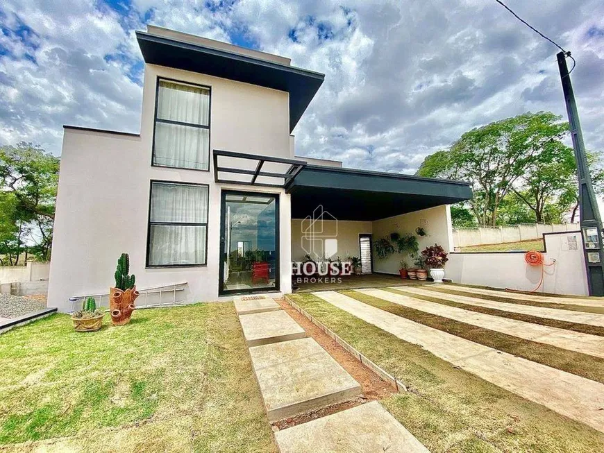 Foto 1 de Casa de Condomínio com 3 Quartos à venda, 180m² em Parque da Empresa, Mogi Mirim