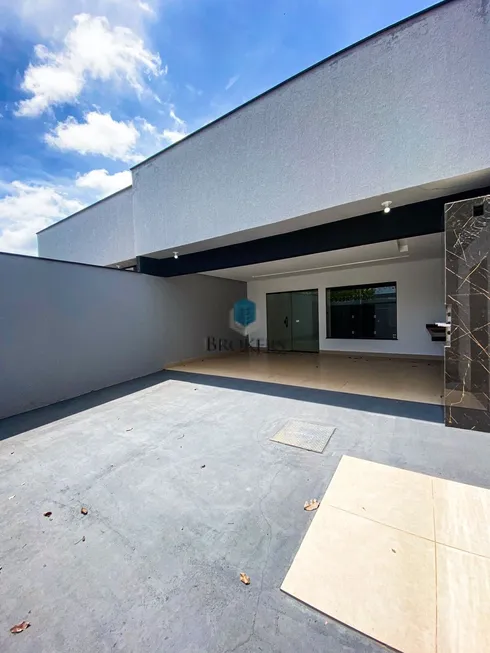 Foto 1 de Casa com 3 Quartos à venda, 123m² em Residencial Vieira, Trindade