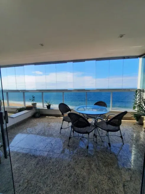 Foto 1 de Apartamento com 4 Quartos para alugar, 350m² em Praia da Costa, Vila Velha