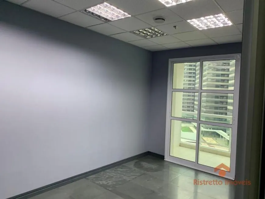 Foto 1 de Sala Comercial para alugar, 69m² em Vila Cordeiro, São Paulo