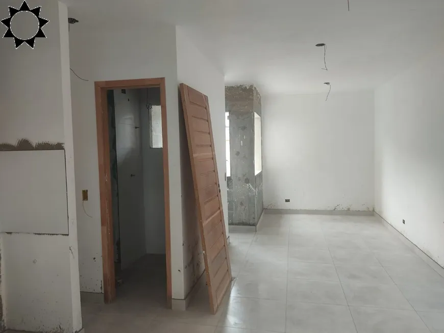 Foto 1 de Apartamento com 1 Quarto à venda, 28m² em Jardim das Belezas, Carapicuíba