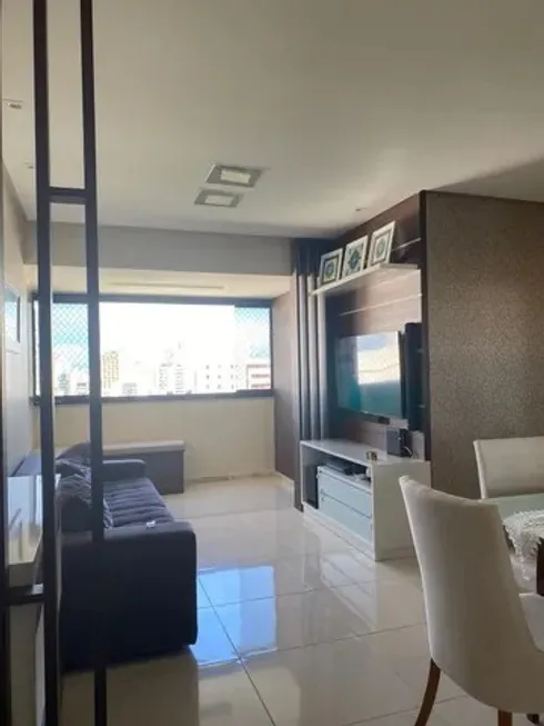 Foto 1 de Apartamento com 3 Quartos à venda, 84m² em Stiep, Salvador