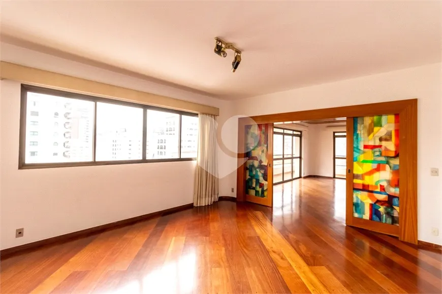 Foto 1 de Apartamento com 4 Quartos à venda, 350m² em Jardim Paulista, São Paulo