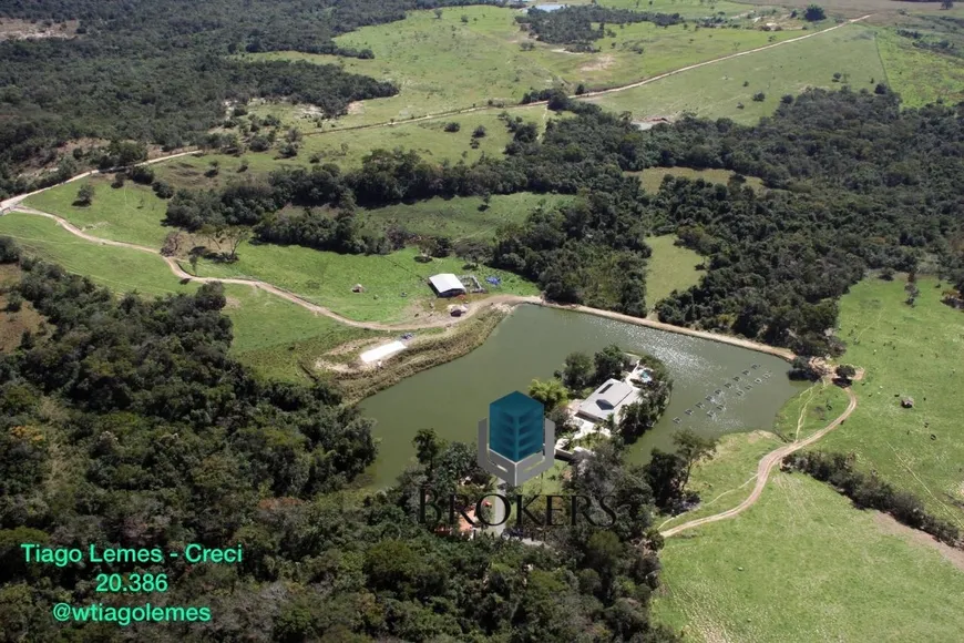 Foto 1 de Fazenda/Sítio com 9 Quartos à venda, 800m² em Zona Rural, Gameleira de Goiás