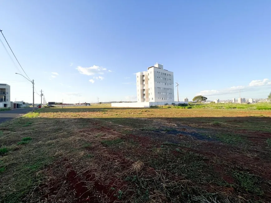 Foto 1 de Lote/Terreno para alugar, 2940m² em Residencial Campos Eliseos, Rio Verde