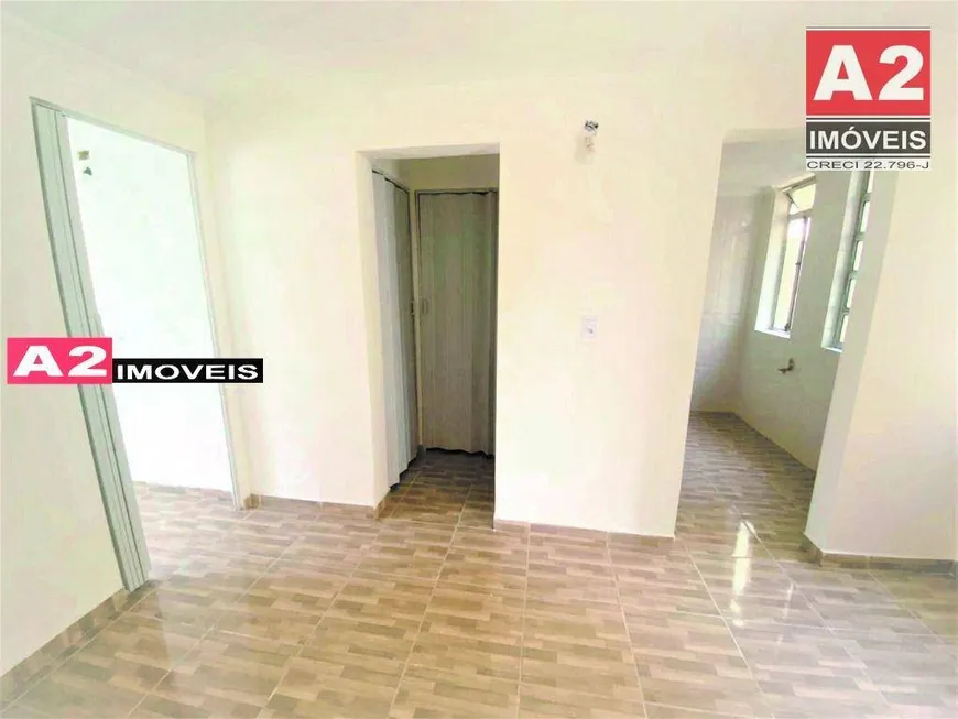 Foto 1 de Apartamento com 2 Quartos à venda, 38m² em Conjunto Habitacional Presidente Castelo Branco, Carapicuíba