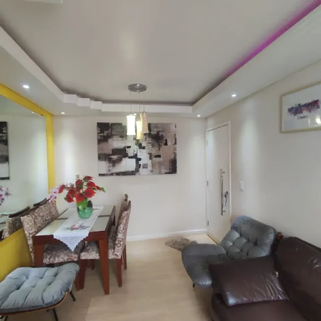 Foto 1 de Apartamento com 2 Quartos à venda, 49m² em Jardim Rossi, Guarulhos