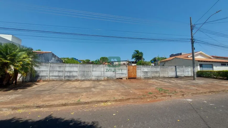 Foto 1 de Lote/Terreno com 1 Quarto à venda, 720m² em Jaraguá, Uberlândia