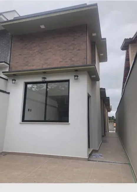 Foto 1 de Sobrado com 3 Quartos à venda, 250m² em Vila Suíssa, Mogi das Cruzes