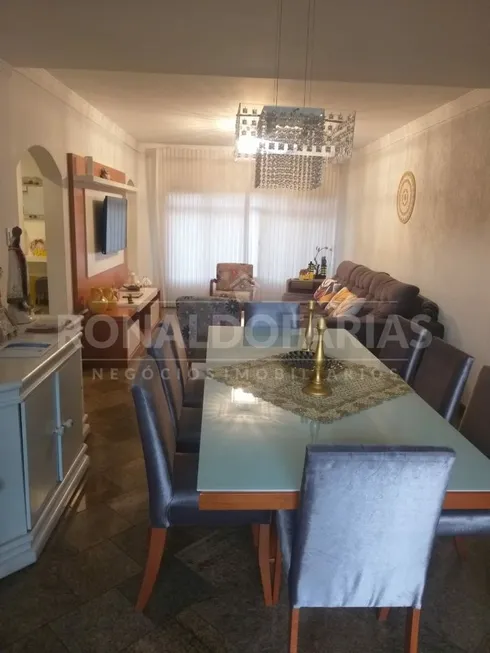 Foto 1 de Sobrado com 3 Quartos à venda, 230m² em Cidade Dutra, São Paulo