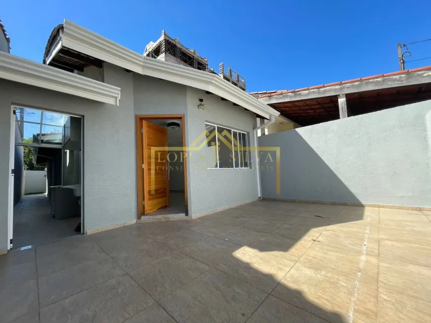 Foto 1 de Casa com 3 Quartos à venda, 87m² em Atibaia Jardim, Atibaia