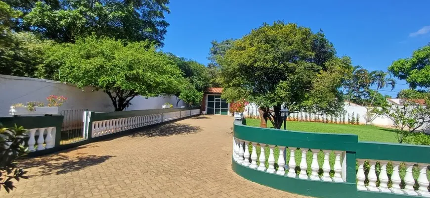 Foto 1 de Fazenda/Sítio com 5 Quartos à venda, 2000m² em Parque das Laranjeiras II, Cosmópolis