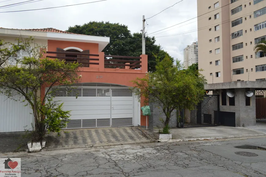 Foto 1 de Sobrado com 3 Quartos à venda, 140m² em Jardim Prudência, São Paulo