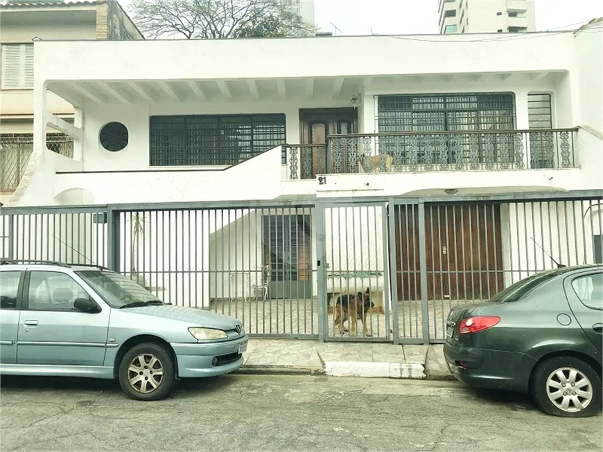Foto 1 de Casa com 5 Quartos à venda, 320m² em Aclimação, São Paulo